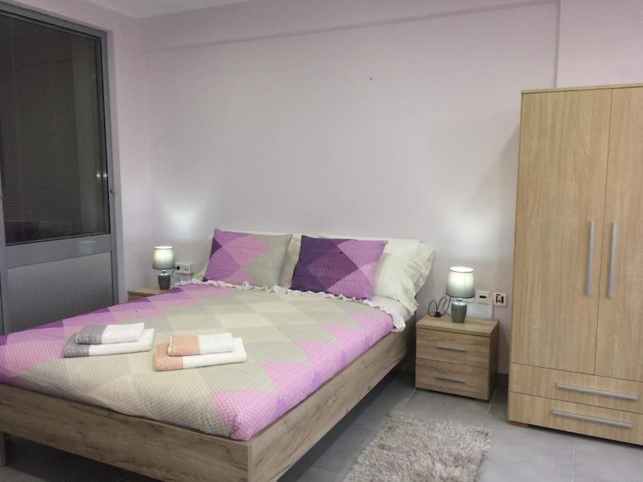 Cozy Apartment Near To The Airport Kouvarás Exterior photo